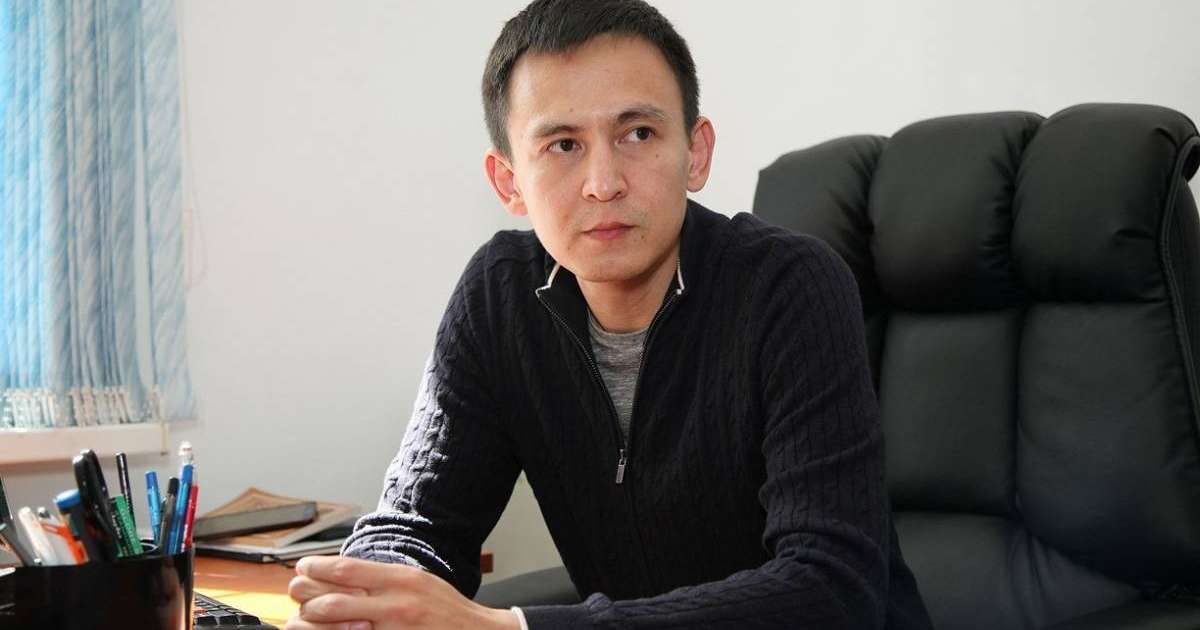 Адвокат сотта банкті жеңді