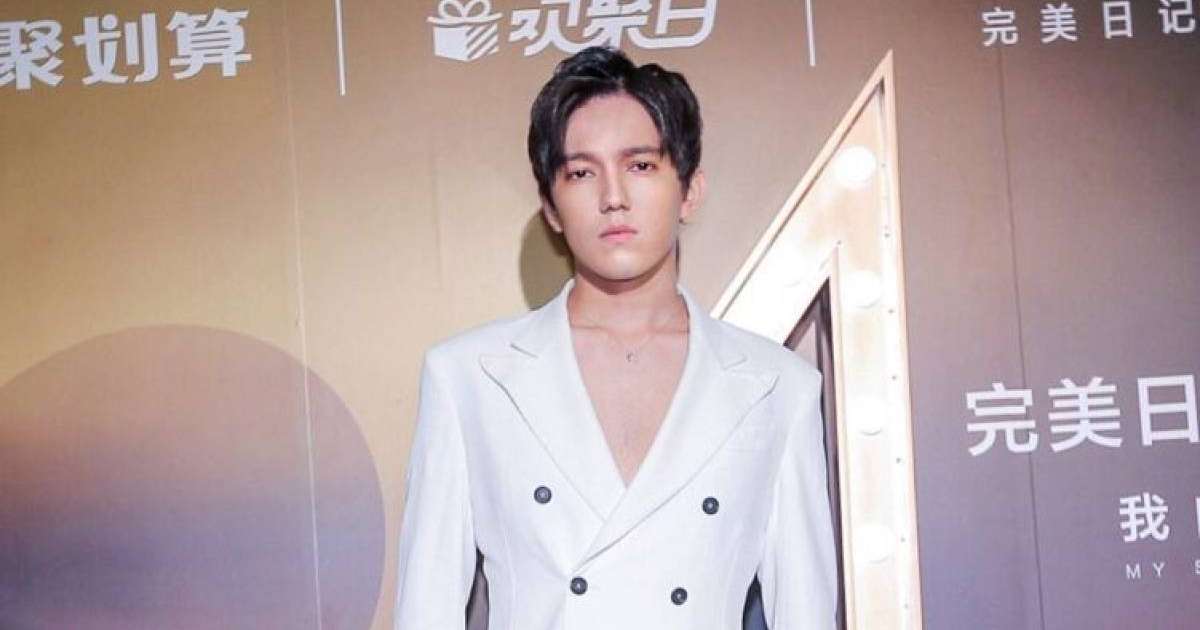 Димаш Құдайберген Қытайға қоныс аударды