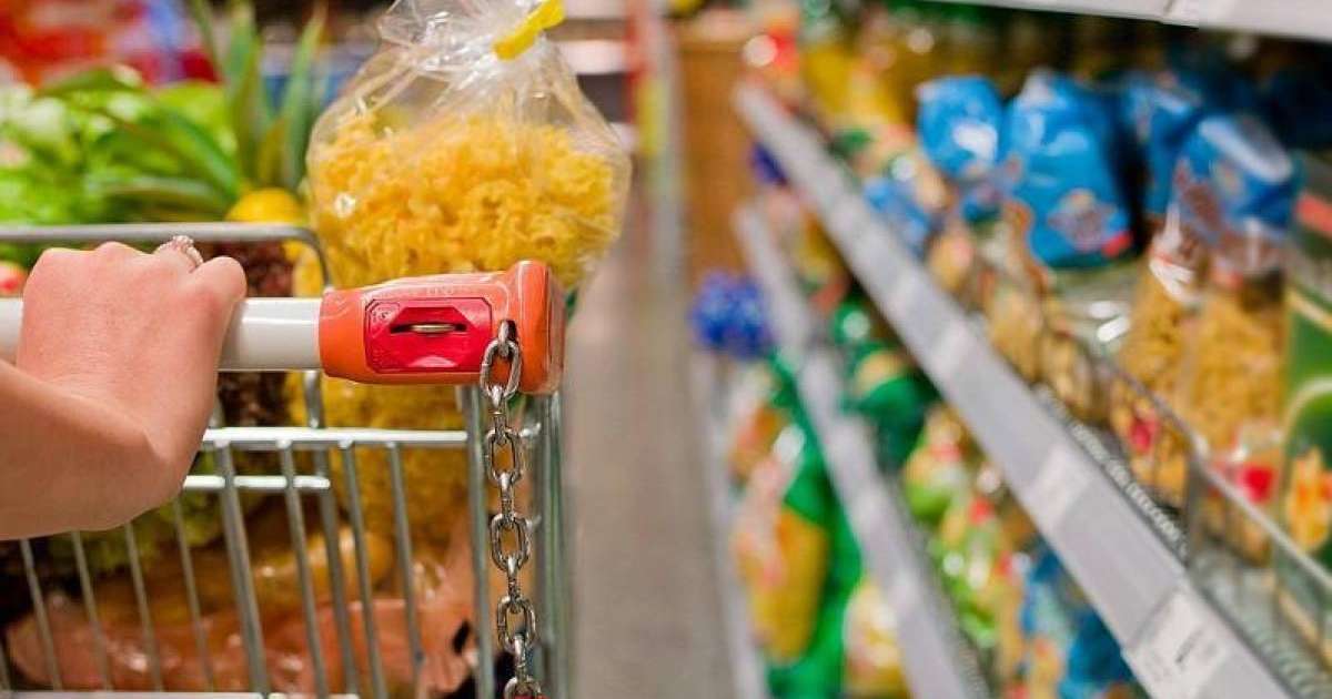 托卡耶夫对具有重要社会意义商品价格的上涨表不满