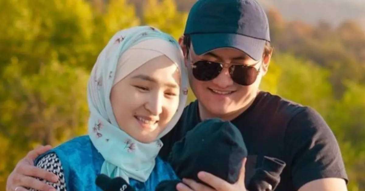 "Бесінші бала өзіме деп ойлаймын" Төреғали Төреәлі баласын көрсетті