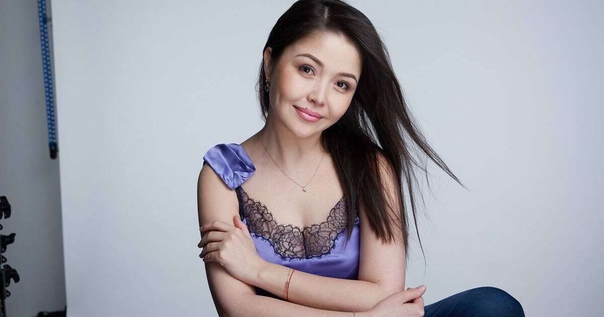 Әсел Садуақасова елден көшпекші...