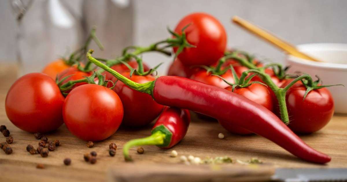 Ресей 18 қаңтардан бастап Қазақстаннан қызанақ пен бұрыш тасымалдауға тыйым салды