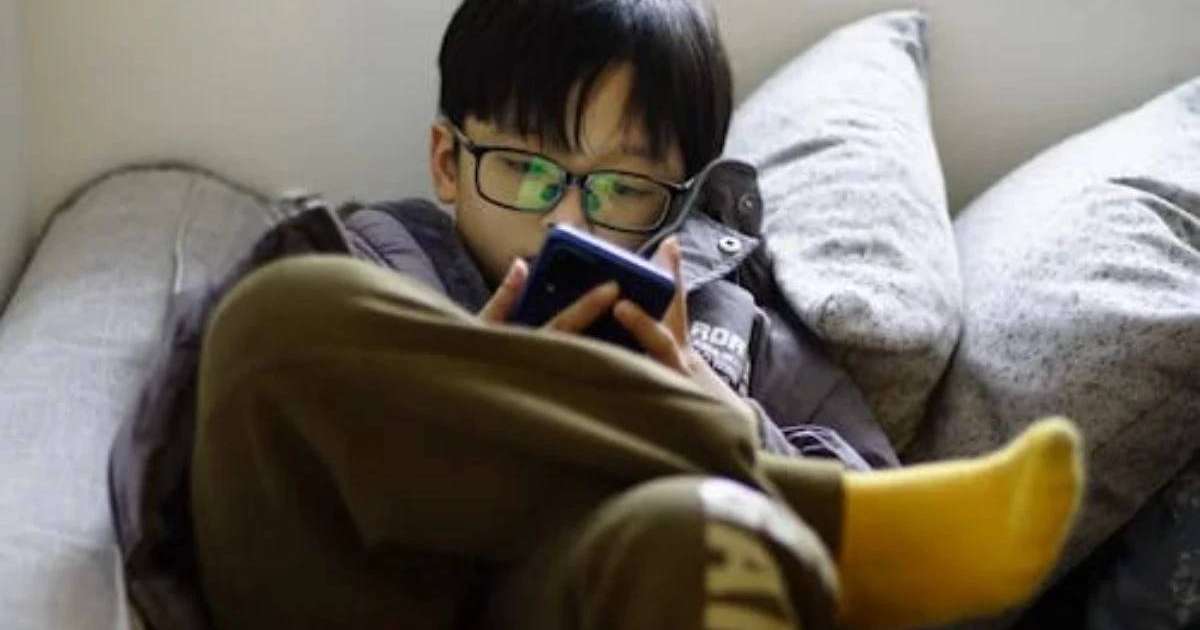 Түркияда 16 жасқа дейінгі балалардың әлеуметтік желілерге кіруіне тыйым салынбақ