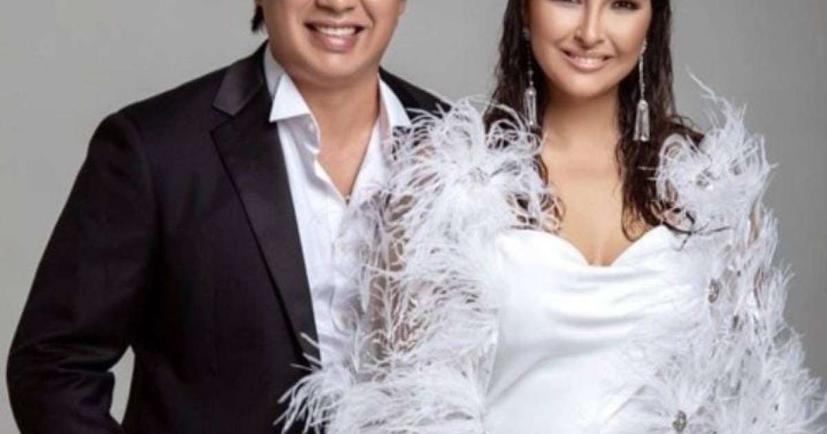 Әнші Бүркіттің Аишасы намазға жығылды.