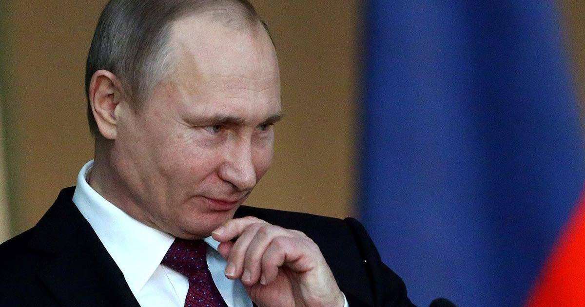 Путин президенттік сайлауға қатысатынын мәлімдеді