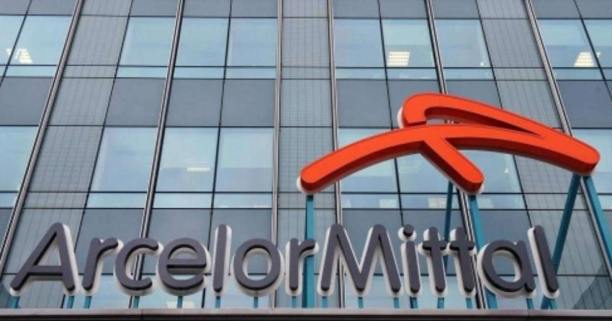 «АрселлорМиттал Теміртау» шоттары бұғатталды. Кеншілер ақшасыз қаламыз деп қауіптенеді