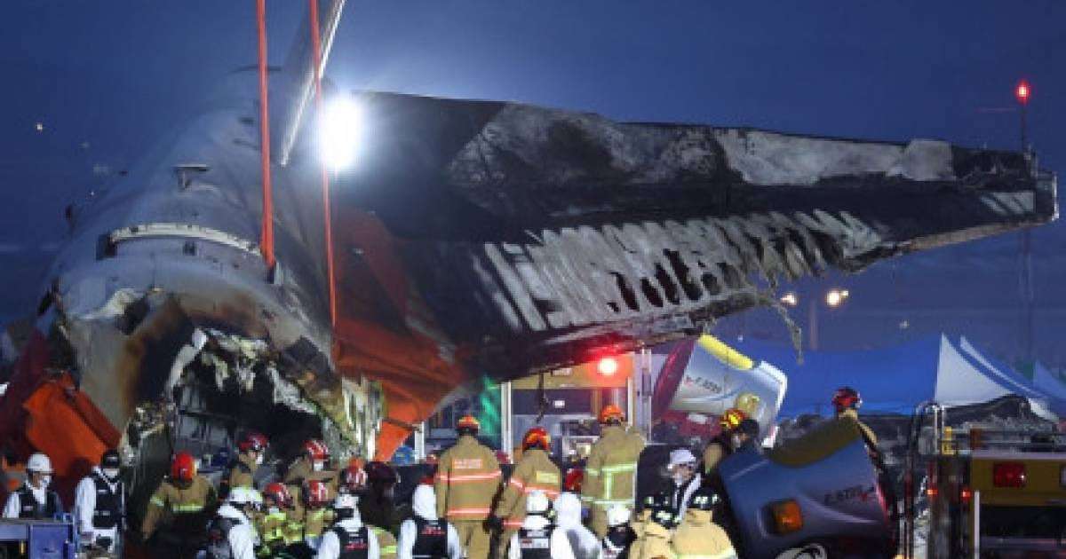 Ақтаудағы ұшақ құларда ұшқыштар мен диспетчердің сөйлескен әңгімесі тарады