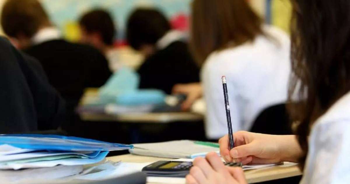 Полиция Nazarbayev University-де зорлау жағдайлары болғанын айтқан бойжеткеннің бейнеүндеуін тексеруде