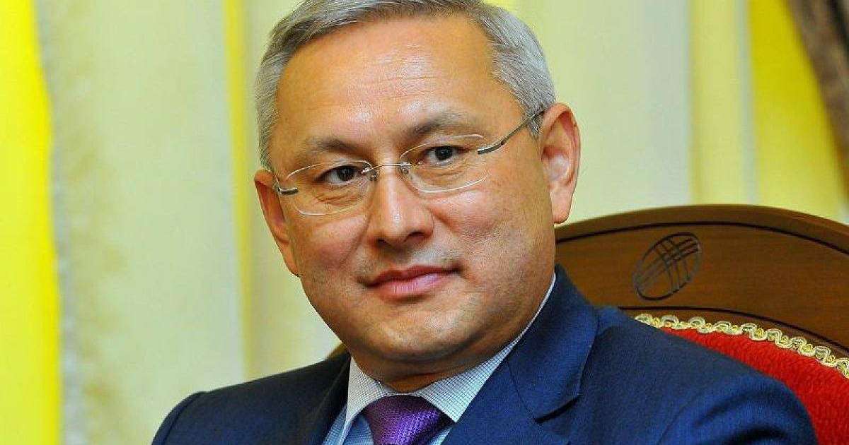 Жетісу облысының әкімі айлығының қанша екенін айтты