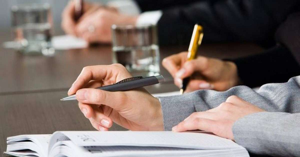 哈萨克侨民商务论坛在鄂木斯克举行