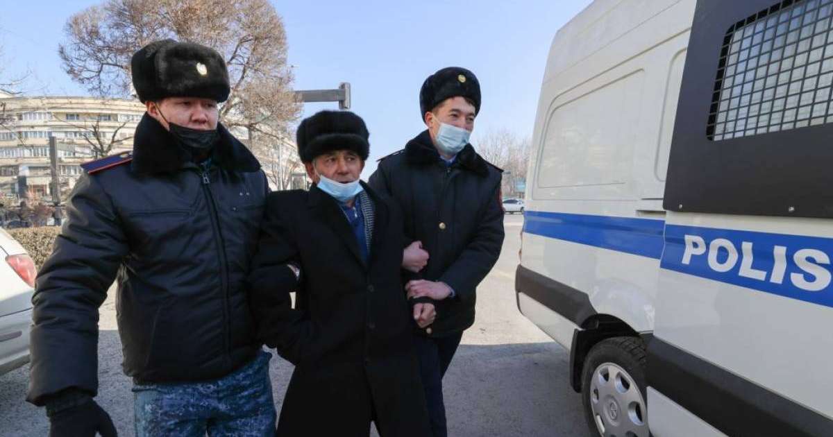 Ақтөбеде полиция наразылардың жиналуына мүмкіндік бермеді. Шымкентте де бірнеше адам ұсталды