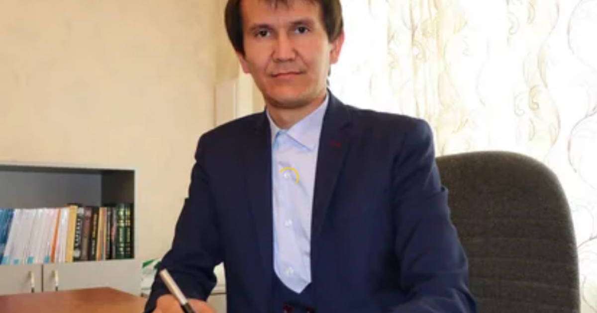 "Үш цифр да өтірік"  - Аятжан Ахметжанұлы Елорда мектептері туралы шындықты айтты