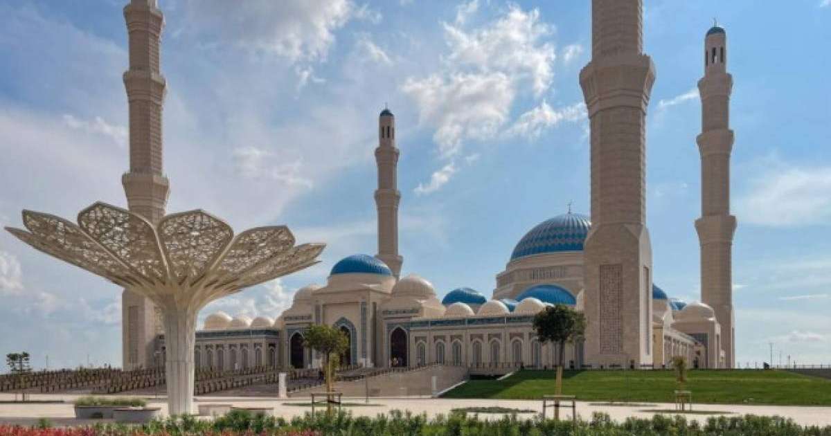 Нұр-Сұлтанда жаңа мешіт ашылды (ФОТО)