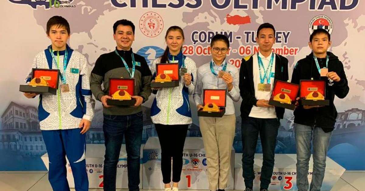 哈萨克斯坦团队在国际象棋青少年奥林匹克赛排名第四位