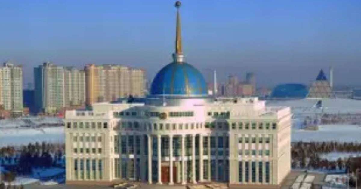 Тоқаев жаңа елшілерді тағайындады