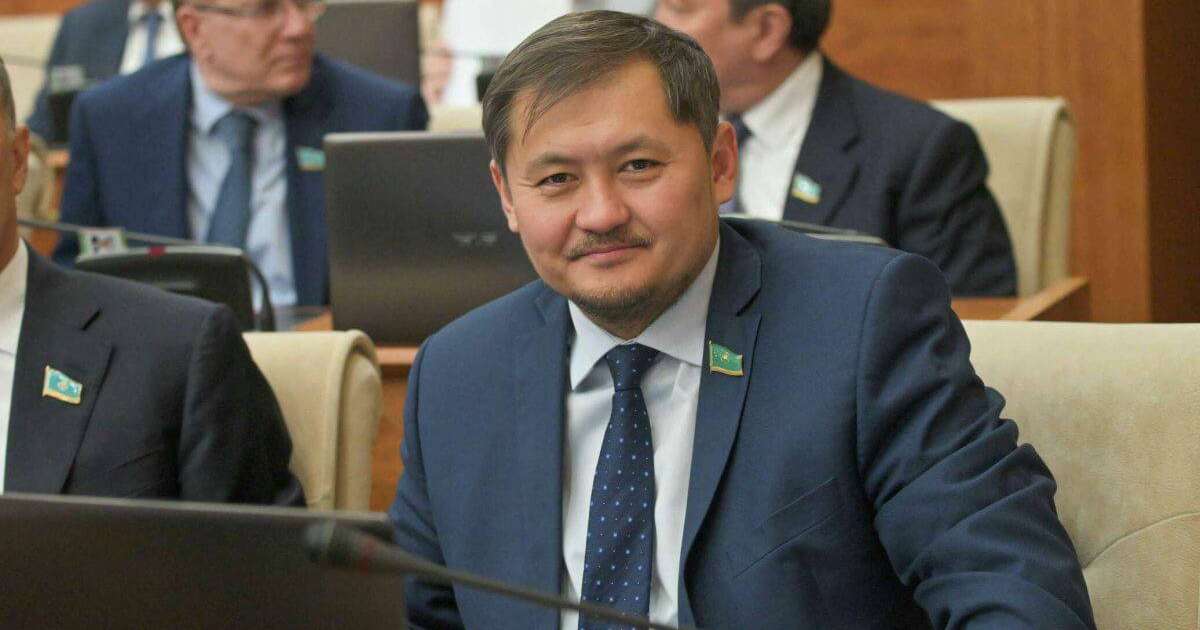 Саясат Нұрбек: Ұйқысыздық пен депрессия – біздің тәртібіміздің әсері