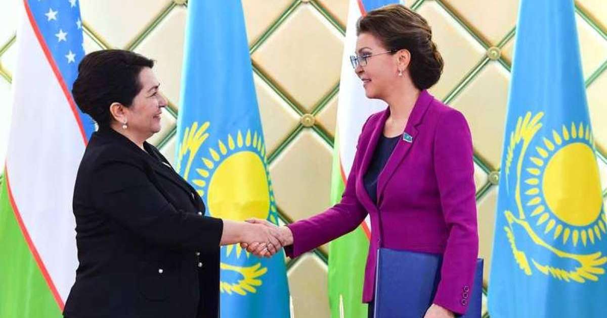 纳扎尔巴耶娃会见乌兹别克斯坦参议院议长