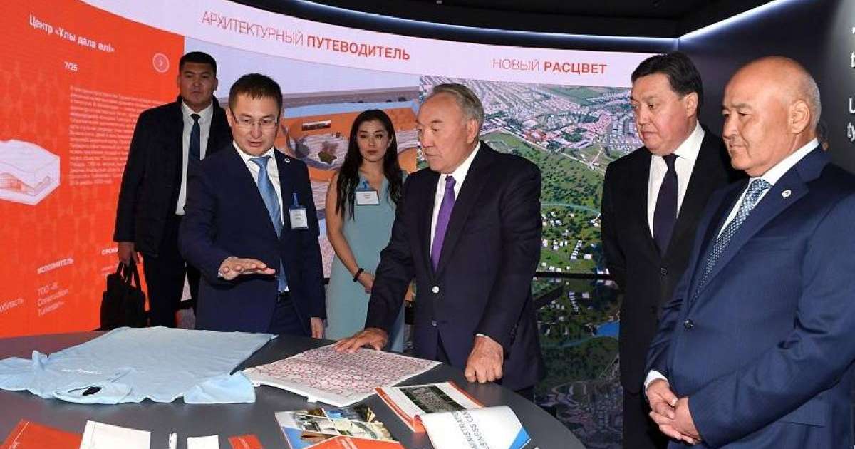 纳扎尔巴耶夫参访突厥斯坦州新行政大楼