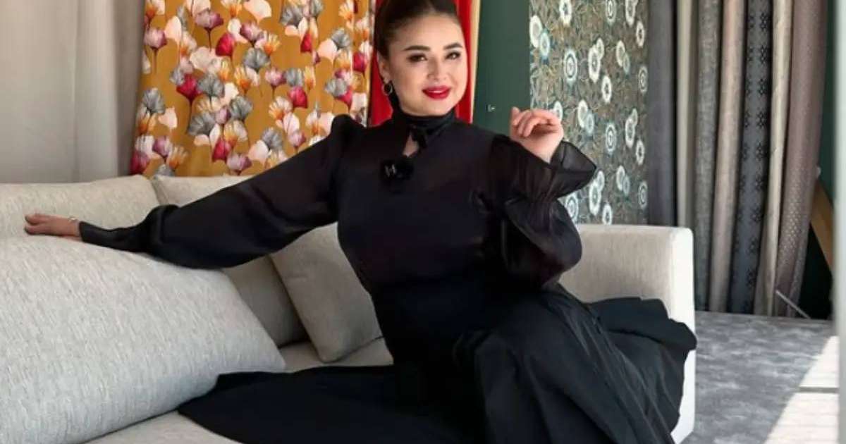 Тұрсынбек Қабатовтың әйелі көпшілікке жаңа әнін таныстырды