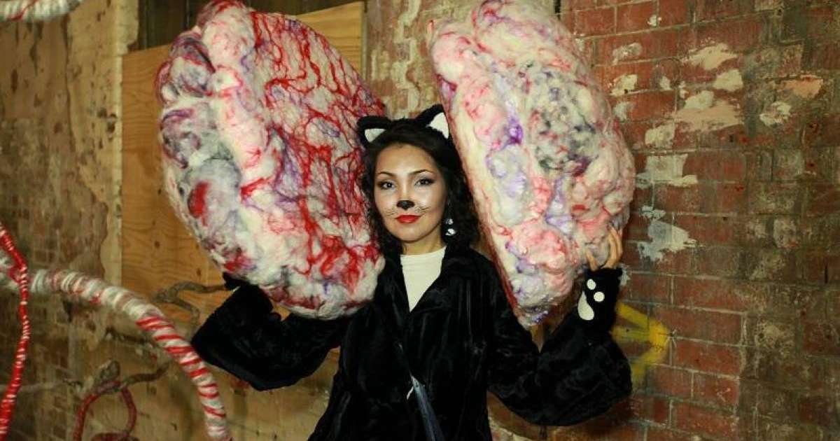 哈萨克斯坦艺术家荣获伦敦装置艺术大赛冠军