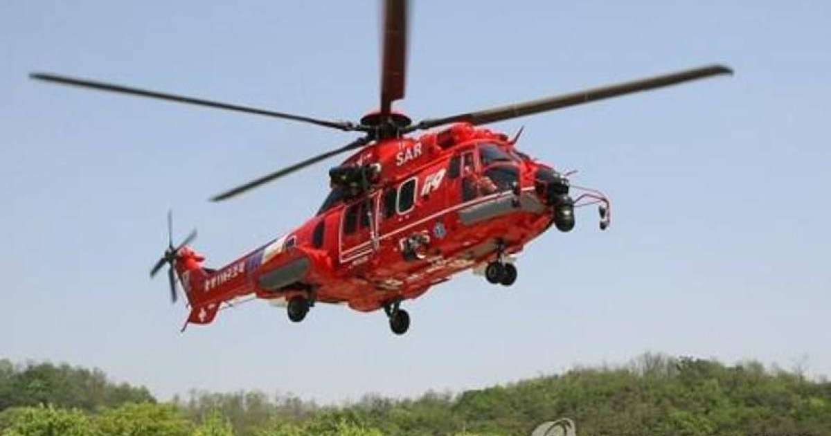 韩一架消防直升机坠海 7人下落不明