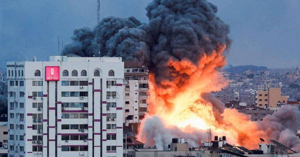 Израильдегі қазақстандық Air Astana барлық азаматтарды қалдырып кеткенін айтты