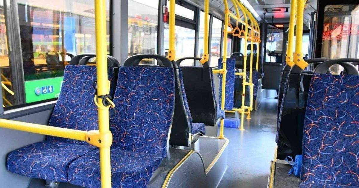 Петиция: қазақстандықтар мектеп оқушыларының автобустарда тегін жүруін сұрайды