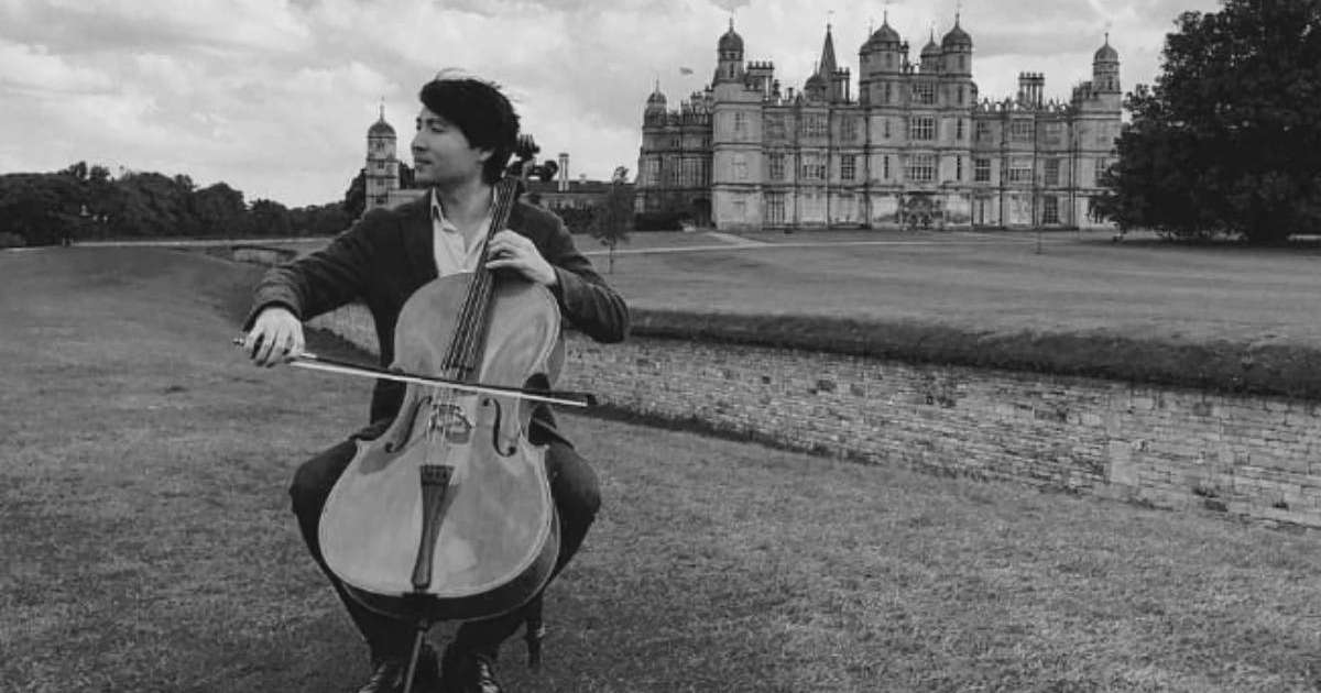 Екінші қабаттан құлап кеткен: Алматыда танымал қазақстандық виолончельші көз жұмды