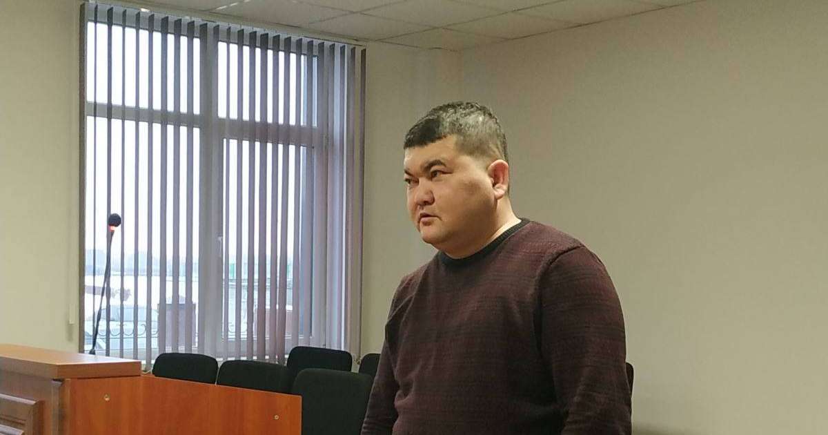 Оралдық блогерді тағы сотқа берді