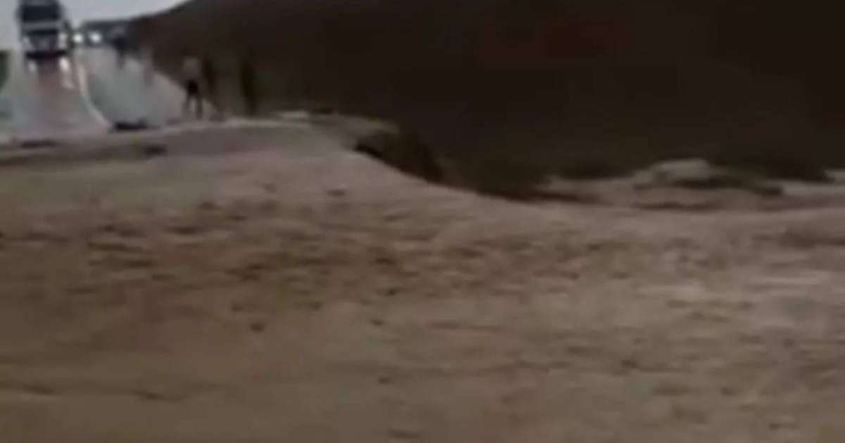 Алматы облысындағы Көлсайға апаратын жолды су шайып кетті (видео)