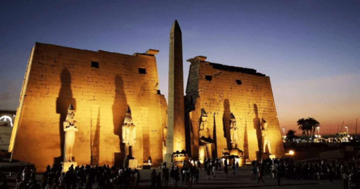 Мысырда бүтін бір қонақүй суға батты