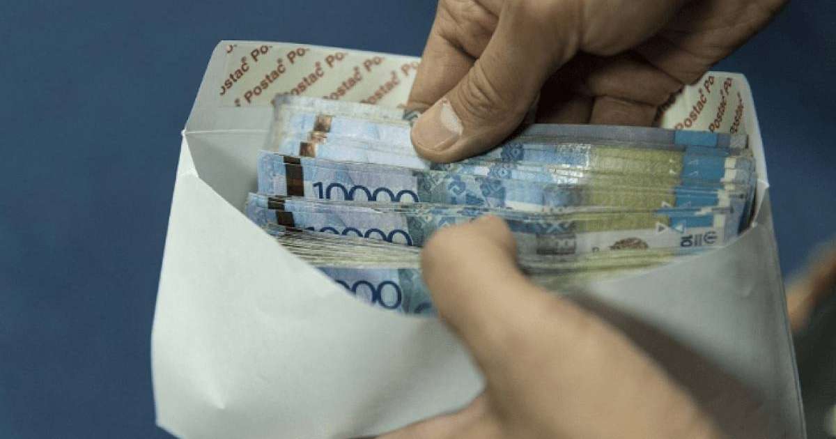 800-ден астам мұғалім біліктілік санатын көтеру үшін тест жауаптарын сатып алған