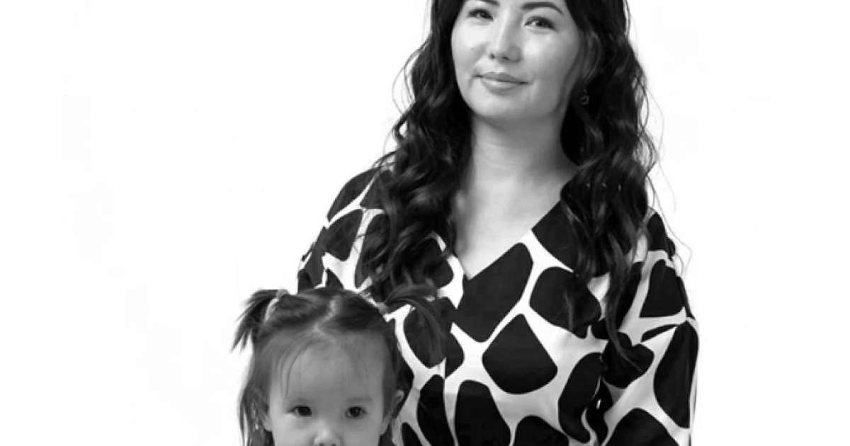 Қазақстандық журналист Түркияда екі жасар қызымен бірге ірі жол апатынан көз жұмды