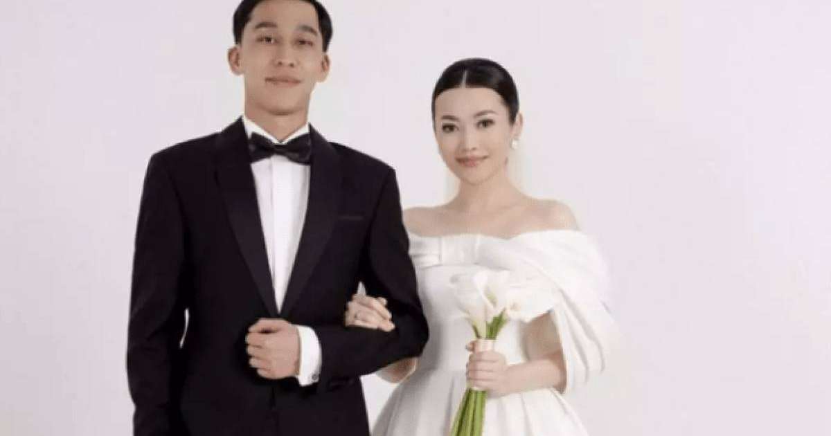 "Кәріс актерлеріне ұқсайды": Ерке Есмахан той көйлегімен түскен ерекше суретін жариялады (фото)