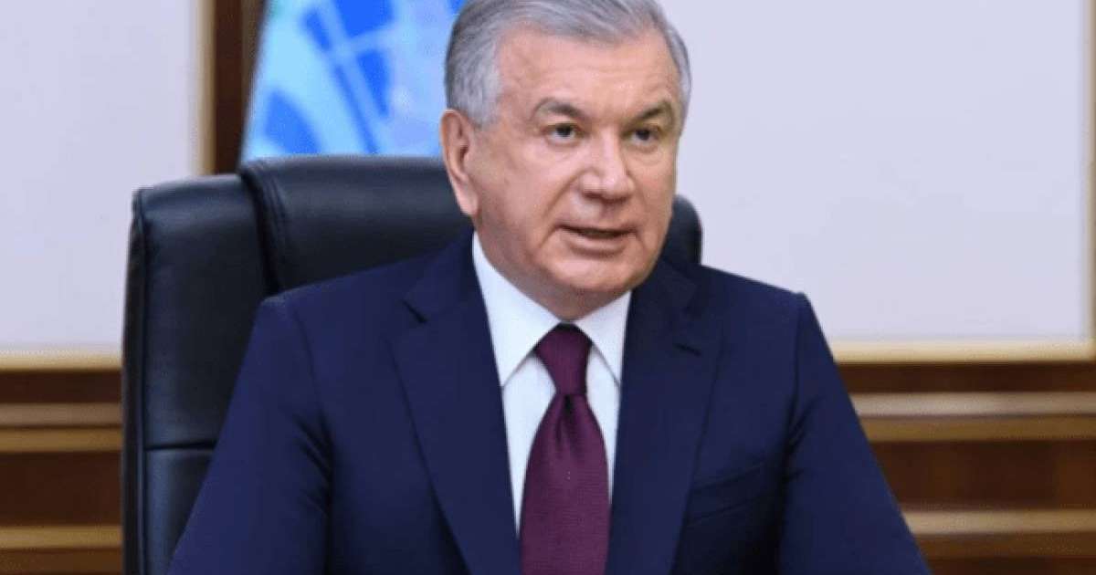 Өзбекстан президенті бір күнде 40-тан астам шенеунікті жұмыстан босатты