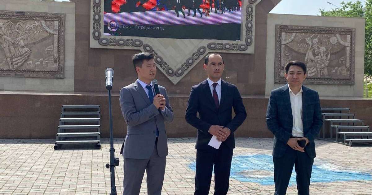 Болашаққа нық қадам