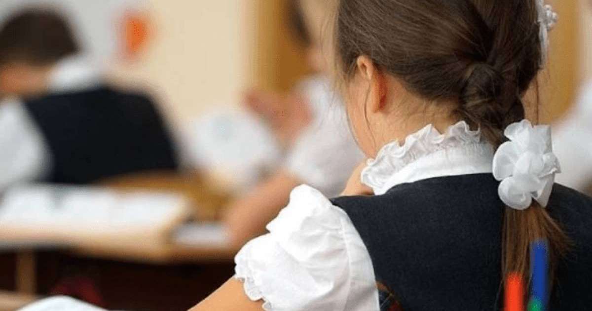 Енді Оқу-ағарту министрлігінің бұйрығынсыз балалар шетелге шыға алмайды