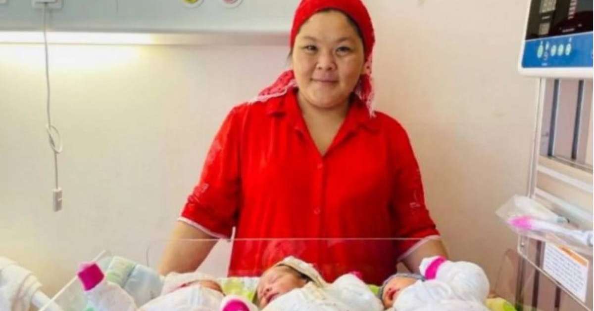 Шымкентте бес баласы бар 35 жастағы ана үшем босанды