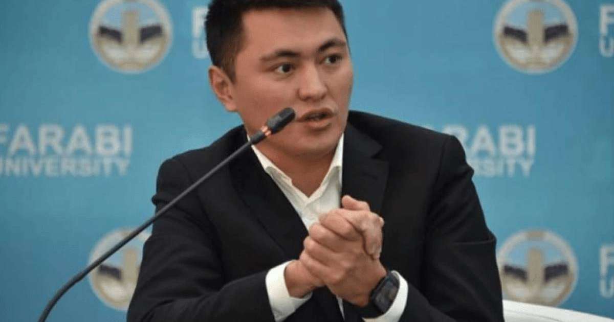 Депутат Дәулет Мұқаев баспана алатын мүгедек жандарға талаптарды жеңілдетуді ұсынды