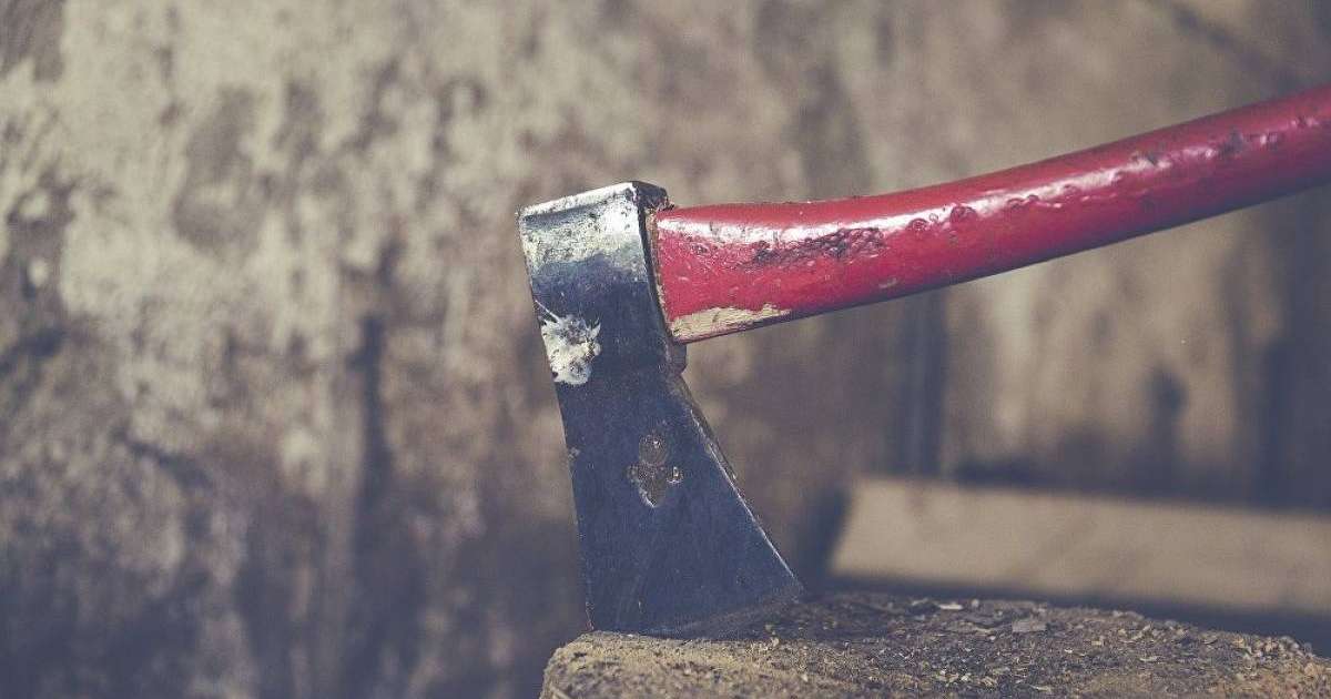 Бөлшектеп тастаған: қасапшының үйінен 17 адамның сүйегі табылды