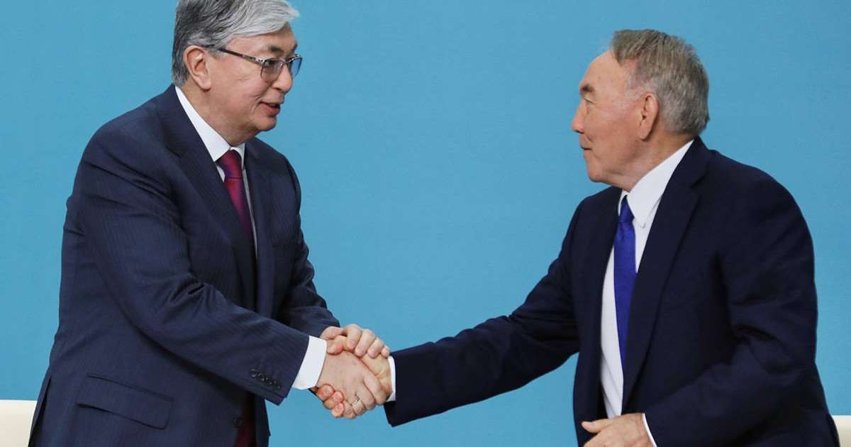 Назарбаев VS Тоқаев: Саясаттанушы елді кім билеп отырғанын нақты есептеп шығарды (видео)