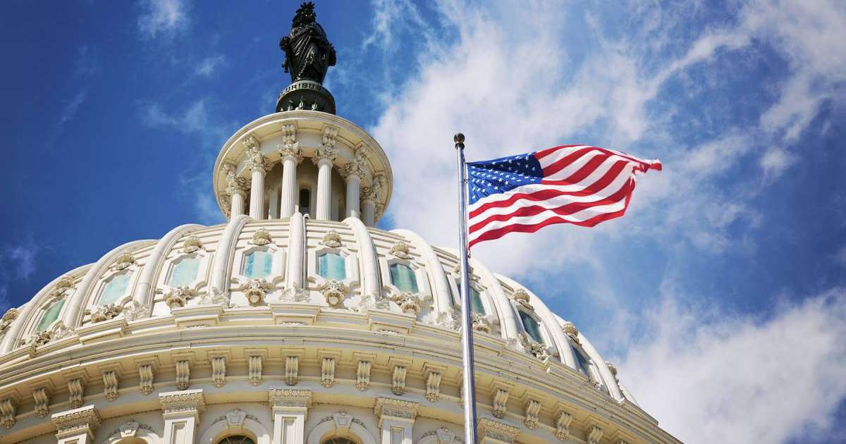 АҚШ конгресі 900 млрд доллар көлеміндегі экономикалық қолдау жоспарын мақұлдады