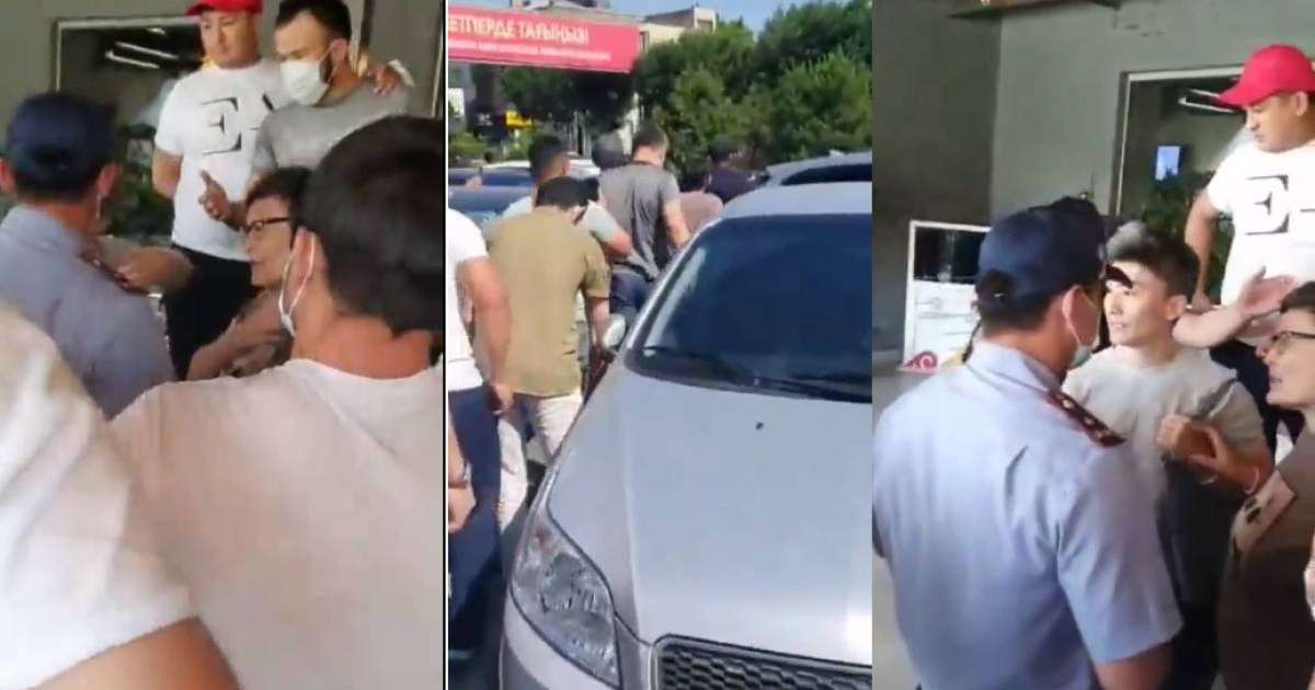 "Кетіңдер, Шымкенттен!": Жиналған халық ЛГБТ белсенділерін қаладан қуып жіберді (видео)