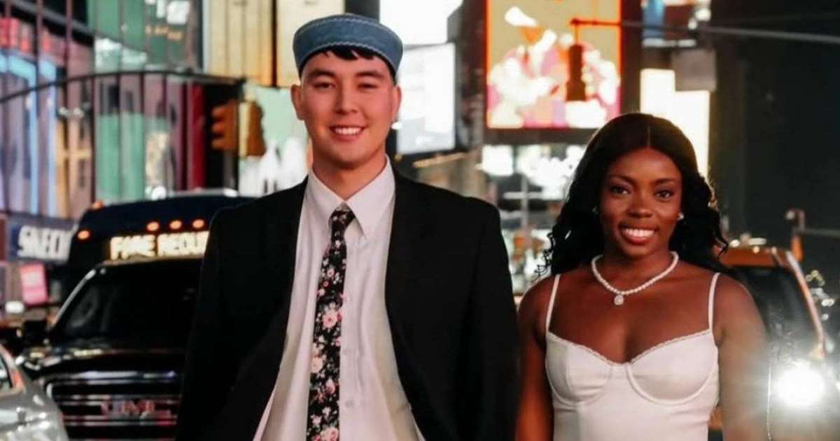 "Біздің Сардар үйленді": АҚШ-тағы қазақ баласы қуанышты жаңалығын жеткізді (ФОТО)