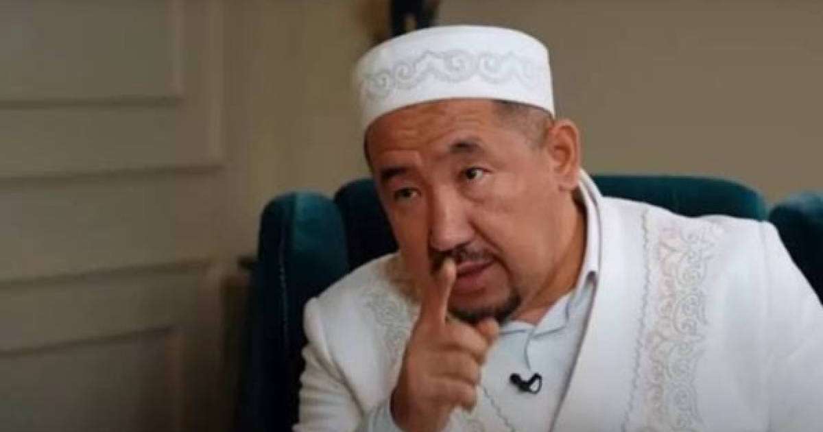  “Аңқау елге арамза молда” - Желі қолданушылары Нұрлан имамды сынап тастады