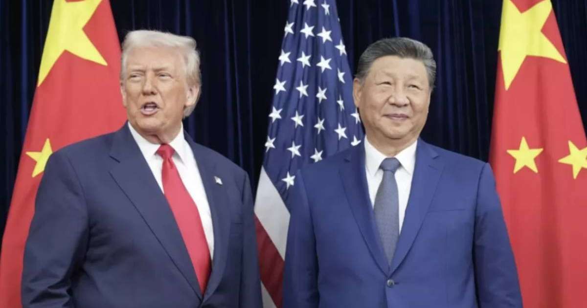 Оңтүстік Кореяда Дональд Трамп ақыры Си Цзиньпинмен кездесті