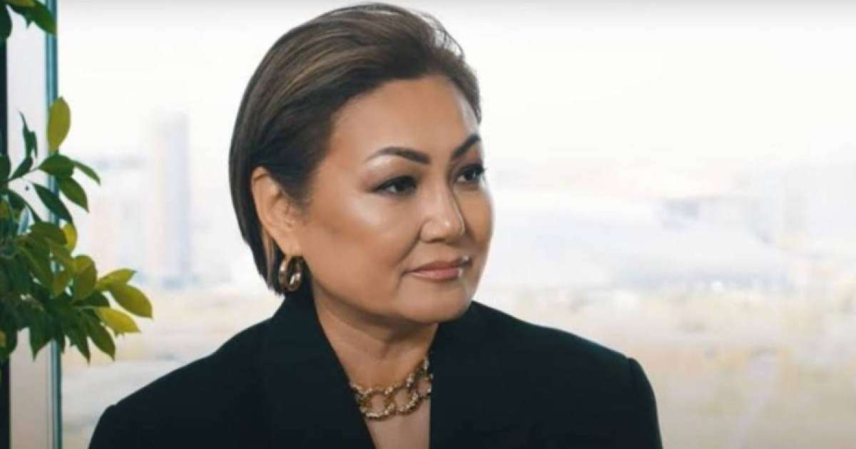 “Сен осы жерден тоқта”: Дана Нұржігіт Мөлдір мен Тұрсынбектің қарым-қатынасына пікір білдірді