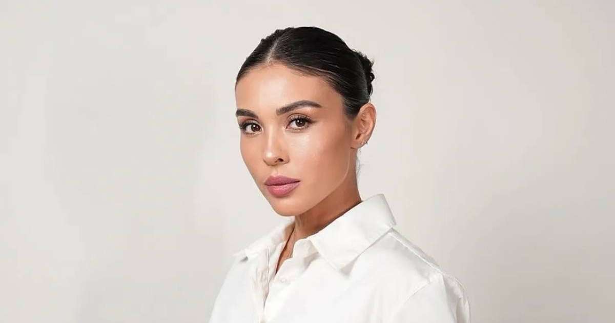 Танымал әнші Динара Сұлтан "Қазақстанның еңбек сіңірген" қайраткері атанды (ВИДЕО)