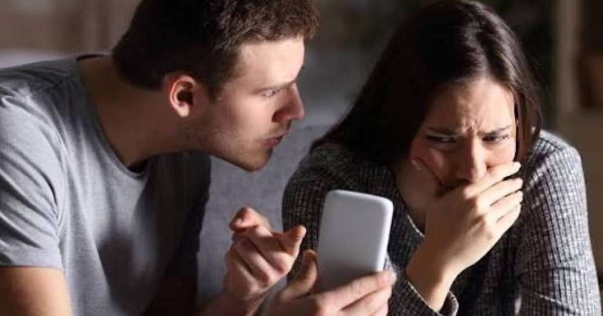 “Отбасын сақтамаған Отанын қорғай алмайды” - Ішкі істер саласының екі қызметкері жұмыстан қуылған