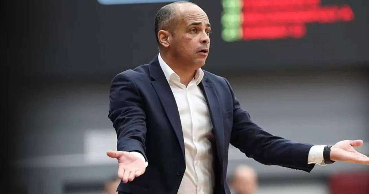 Футзалдан Қазақстан құрамасының бас бапкері қызметінен кетті